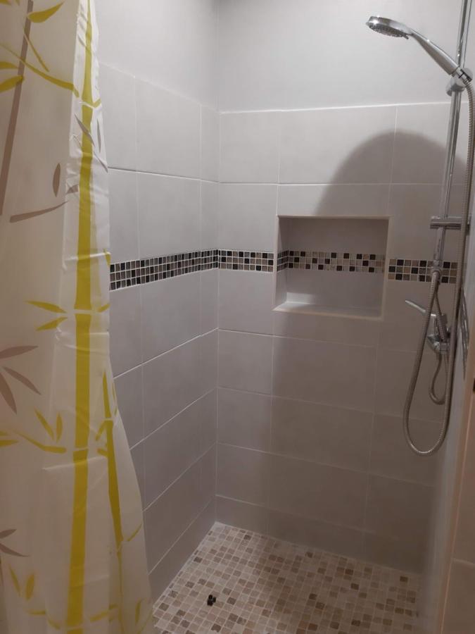 Gite Les Deux Meules Sainte-Colombe  Esterno foto