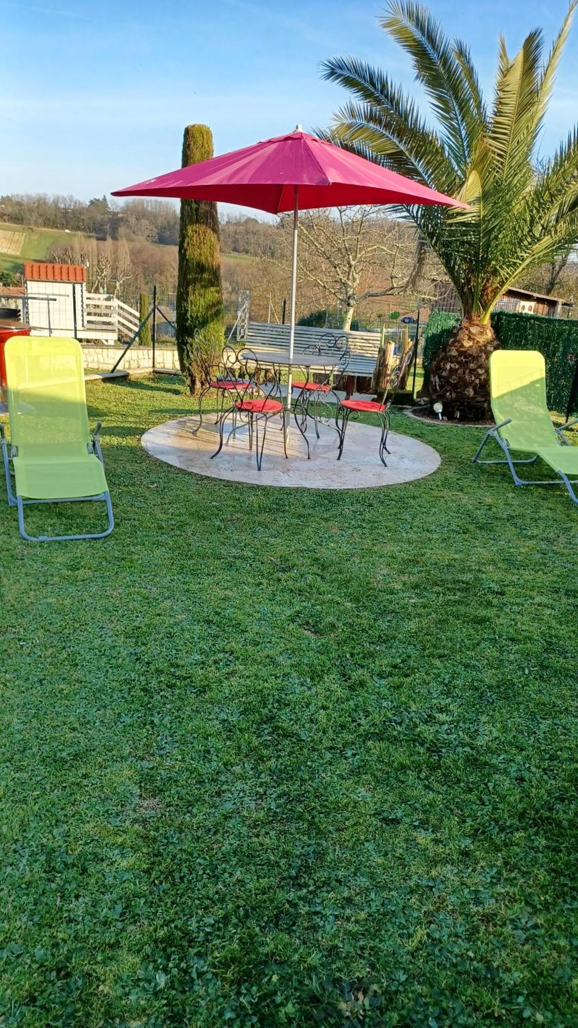 Gite Les Deux Meules Sainte-Colombe  Esterno foto