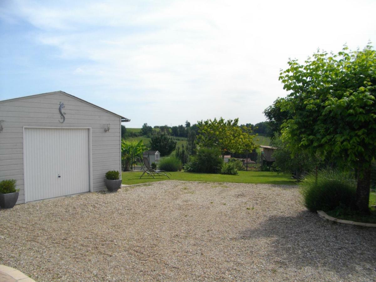 Gite Les Deux Meules Sainte-Colombe  Esterno foto